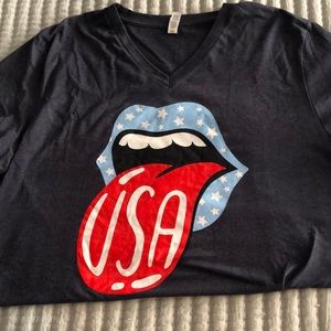 USA v neck size xl